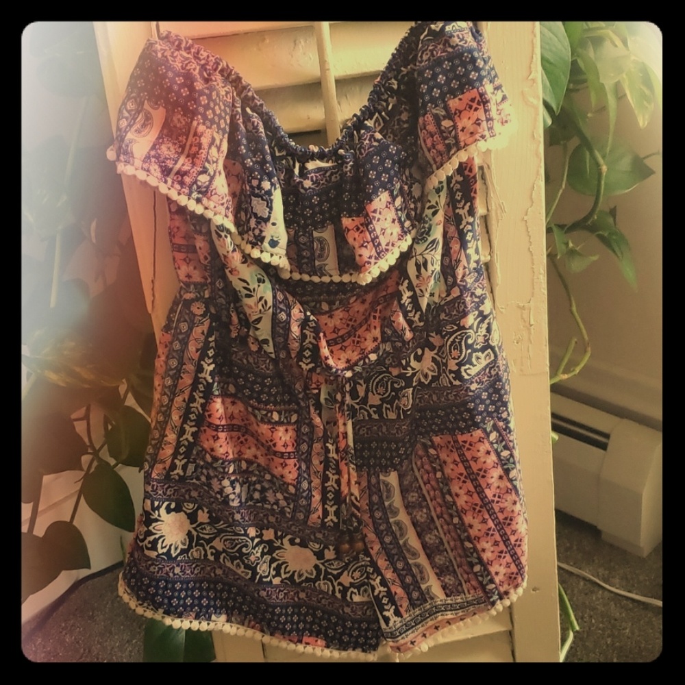 Ruffled sleeveless romper